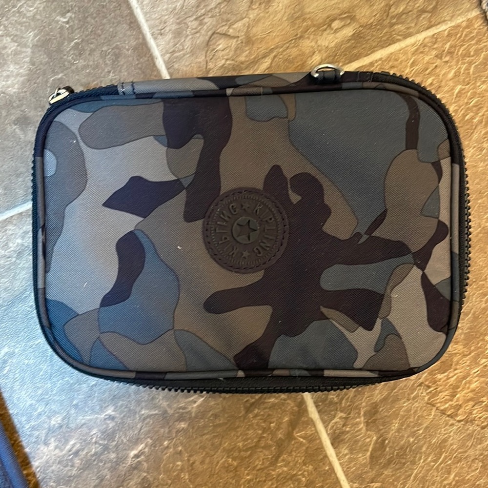 Kipling small make up bag